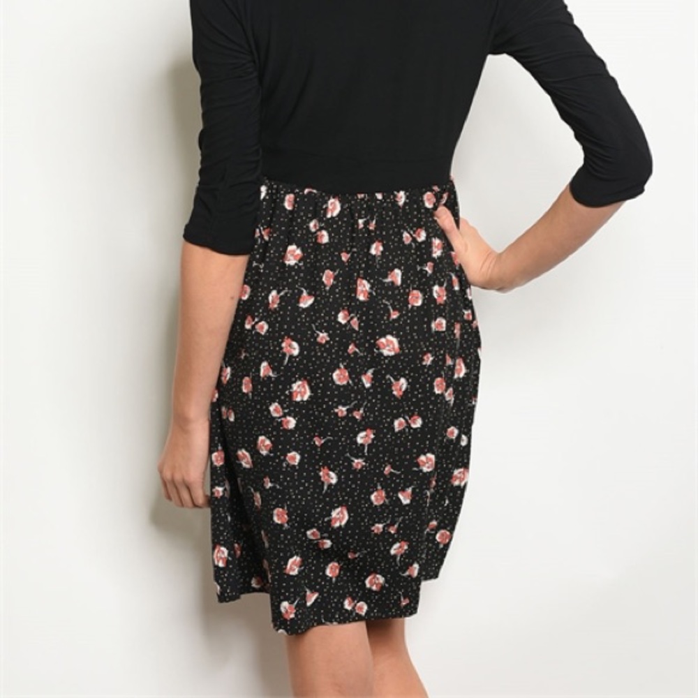 B2G1💕 Black Mix Floral Midi Dress - Picture 3 of 5